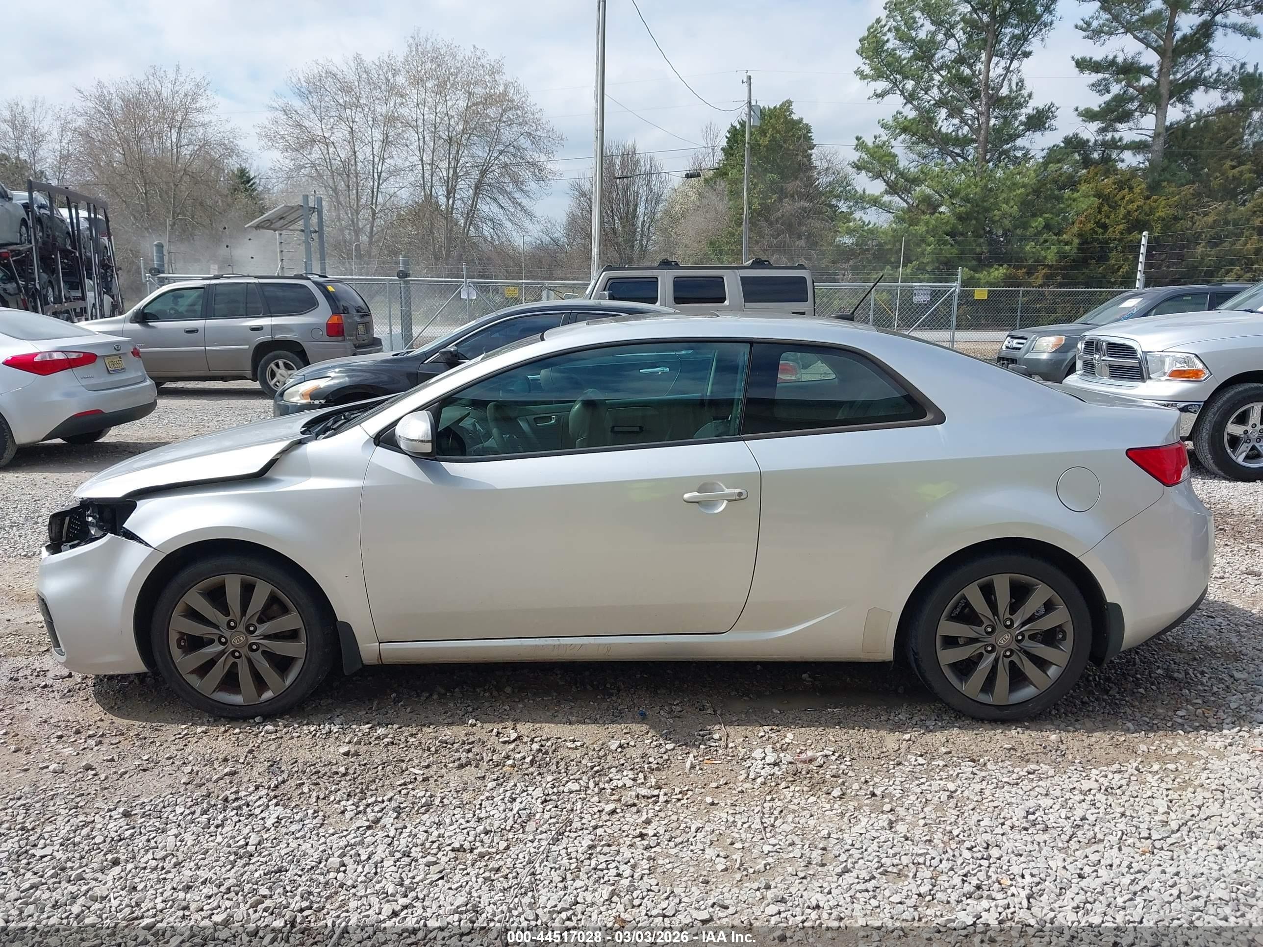 2011 Kia Forte Koup Sx Silver vin: KNAFW6A34B5378345