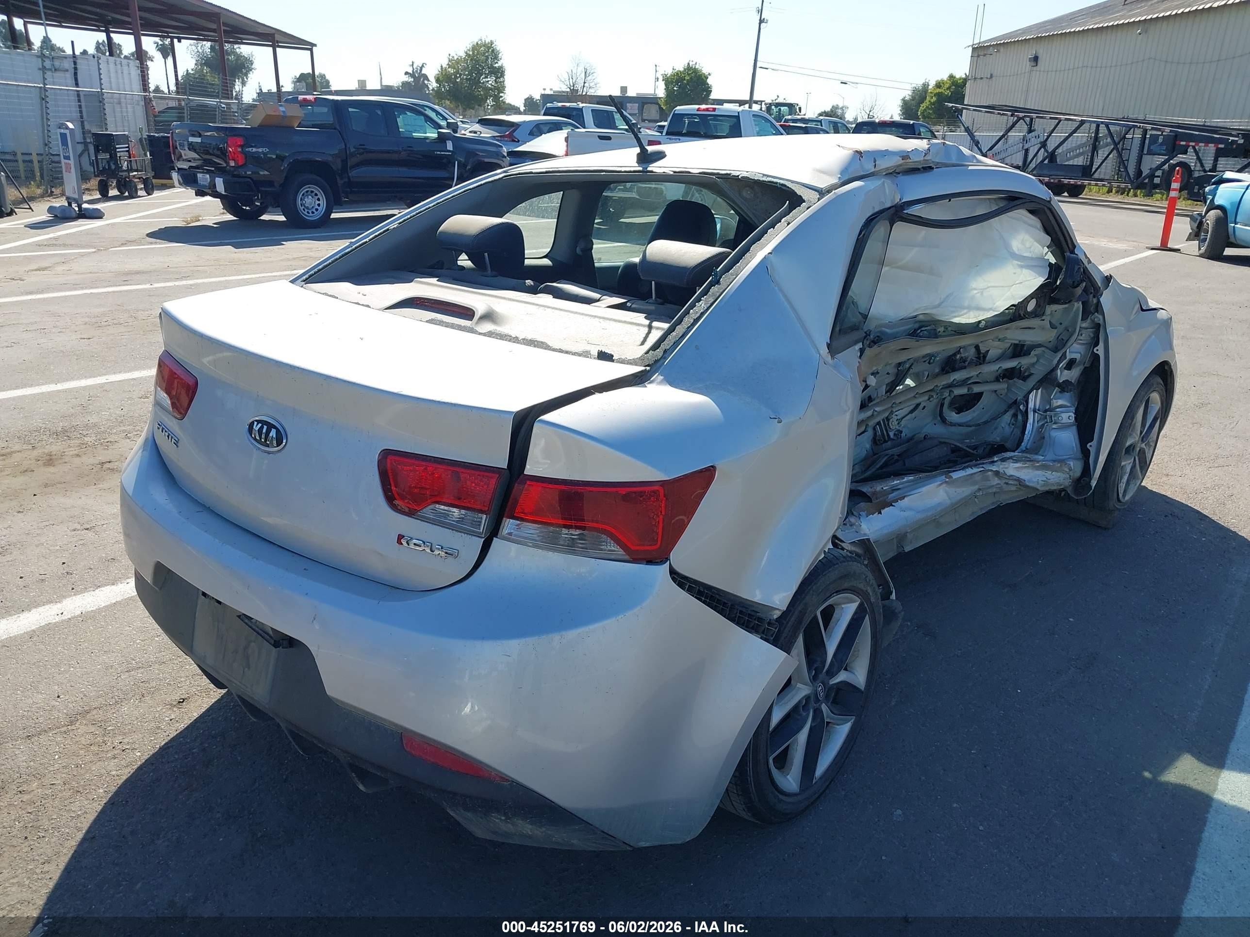 2010 Kia Forte Koup Sx Silver vin: KNAFW6A35A5249447