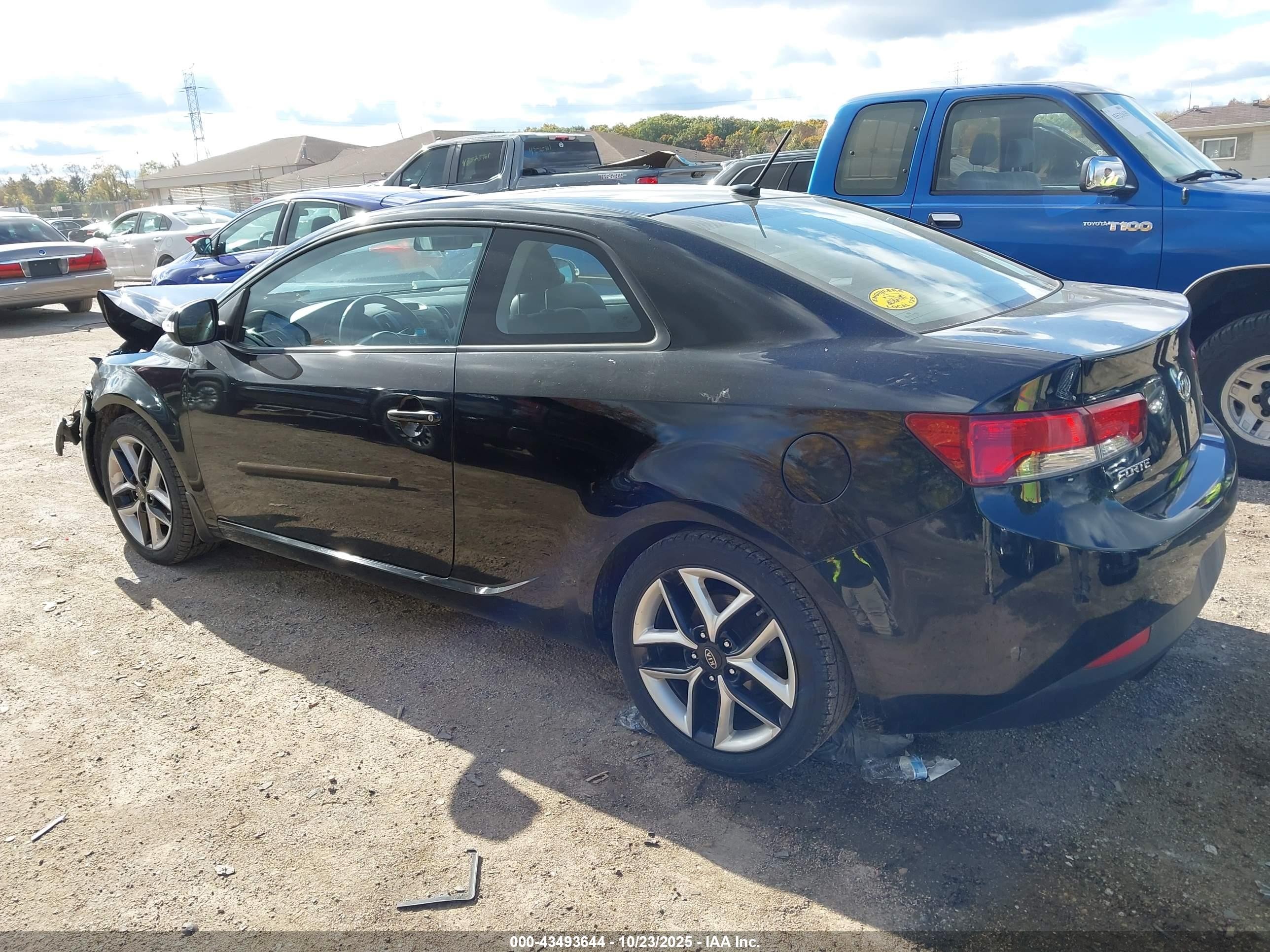 2010 Kia Forte Koup Sx Black vin: KNAFW6A37A5121842