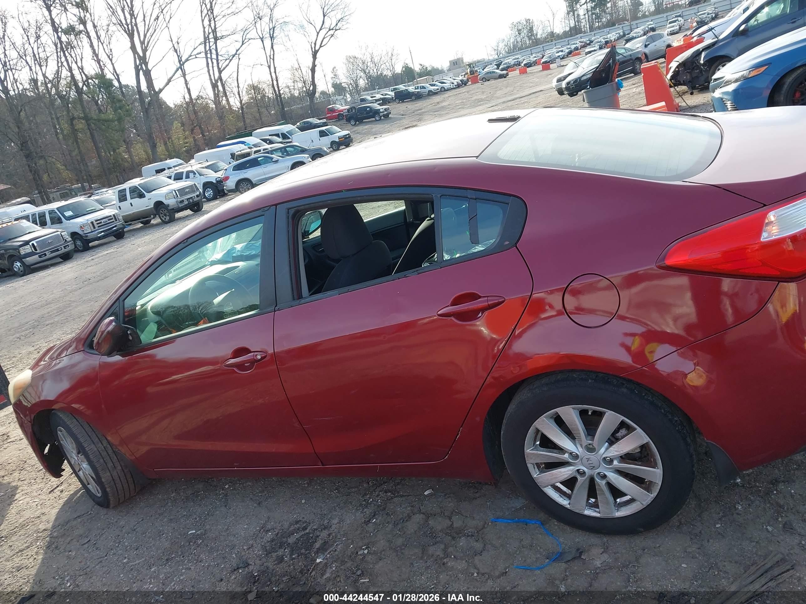 2014 Kia Forte Lx Red vin: KNAFX4A60E5237675