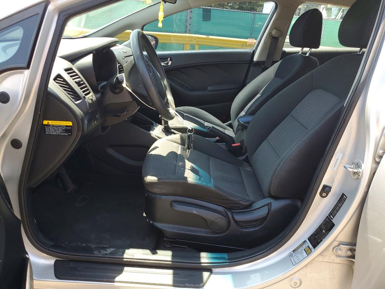 2014 Kia Forte Lx Silver vin: KNAFX4A60E5241872