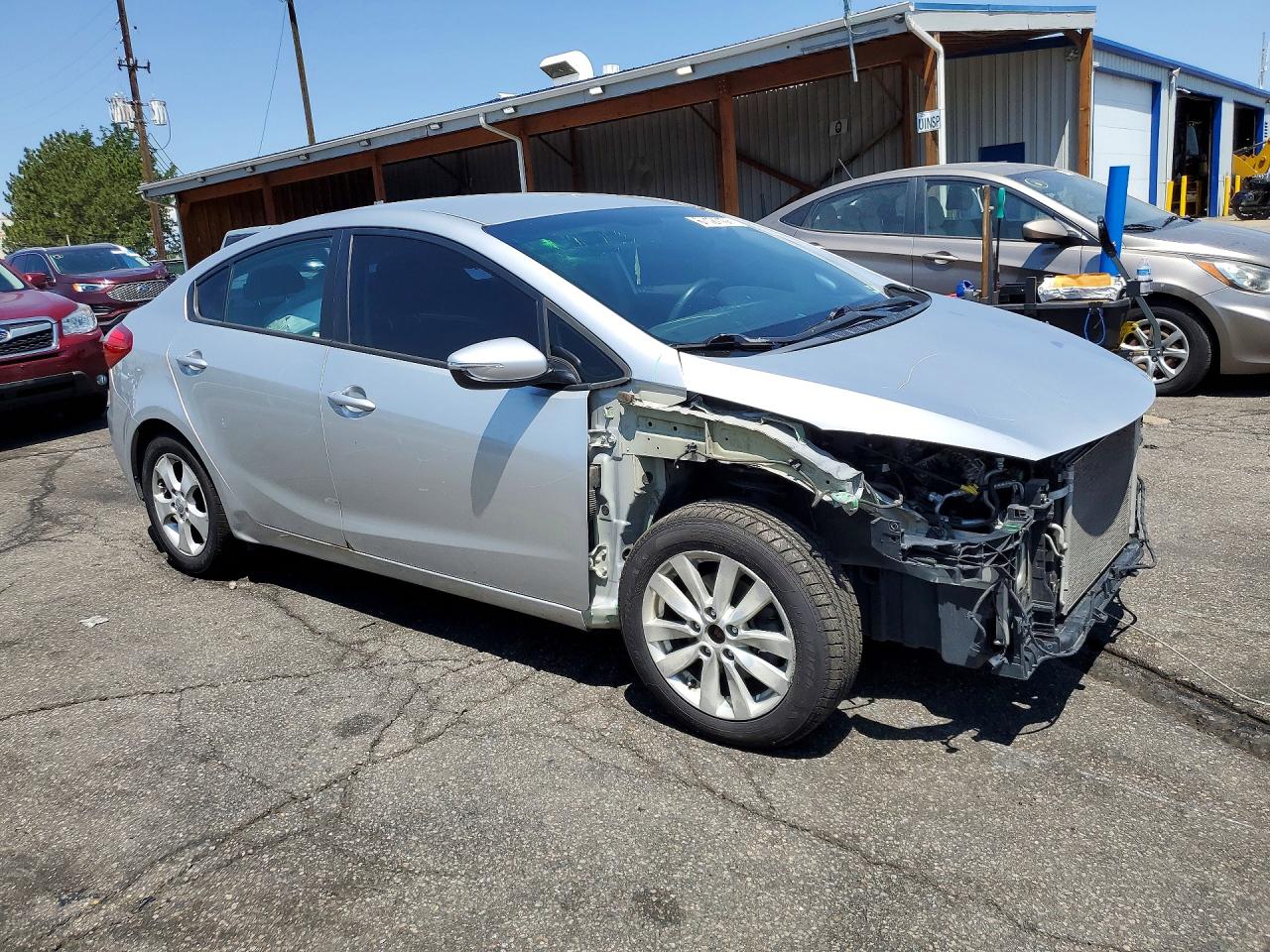 2014 Kia Forte Lx Silver vin: KNAFX4A60E5241872