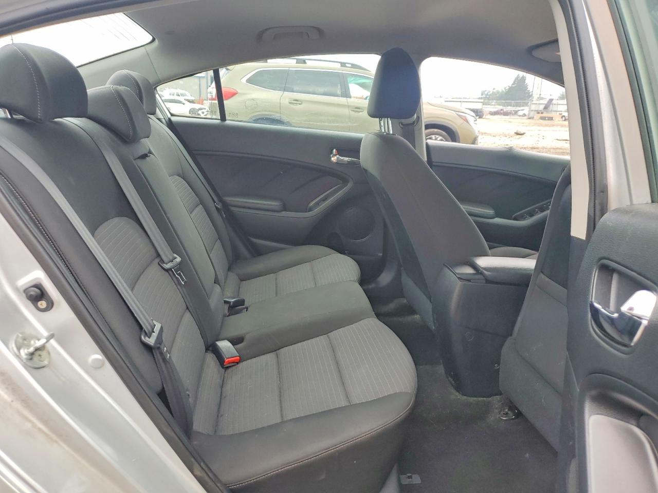 2015 Kia Forte Lx Silver vin: KNAFX4A60F5278485