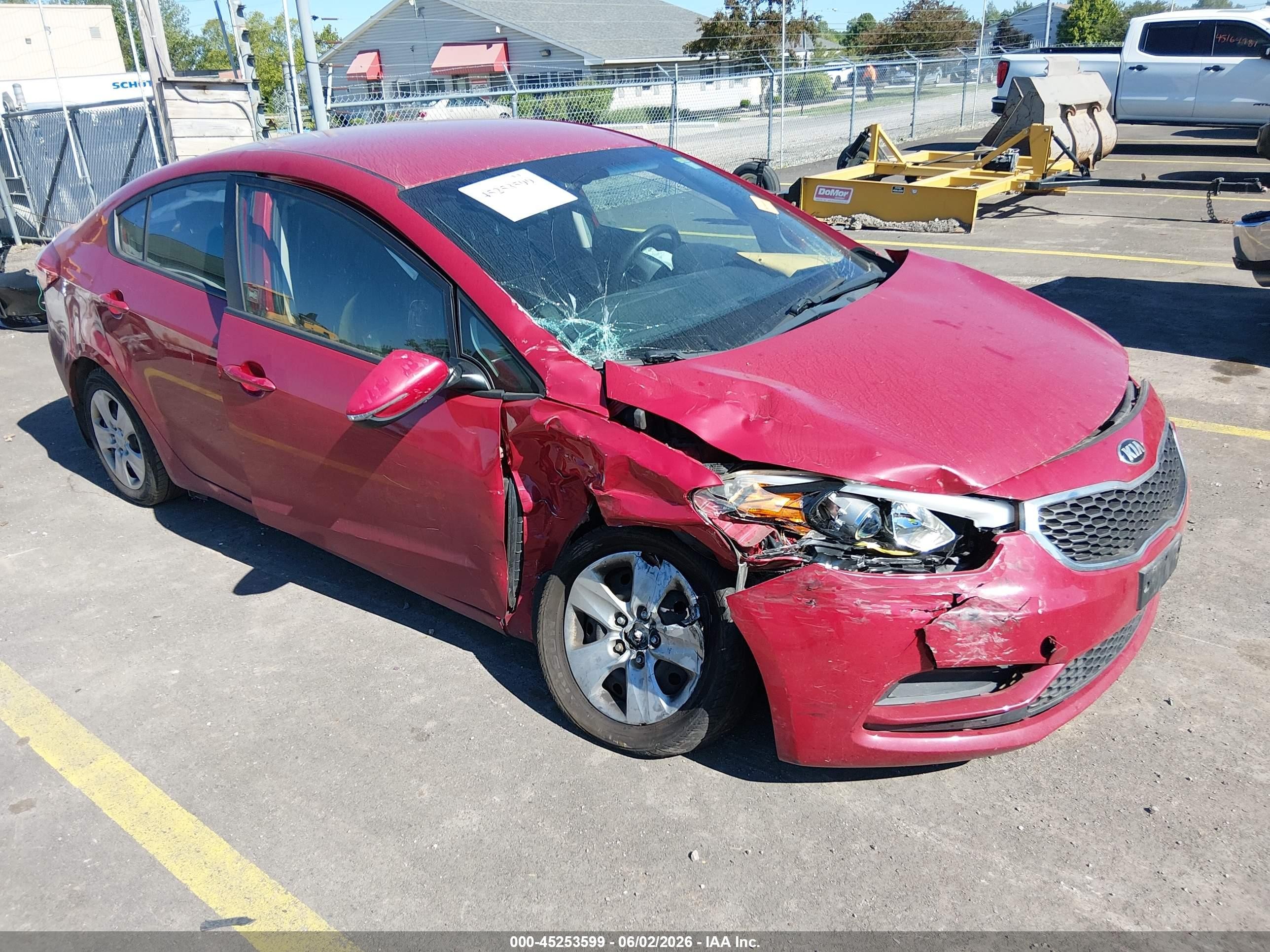 2015 Kia Forte Lx Red vin: KNAFX4A61F5332330