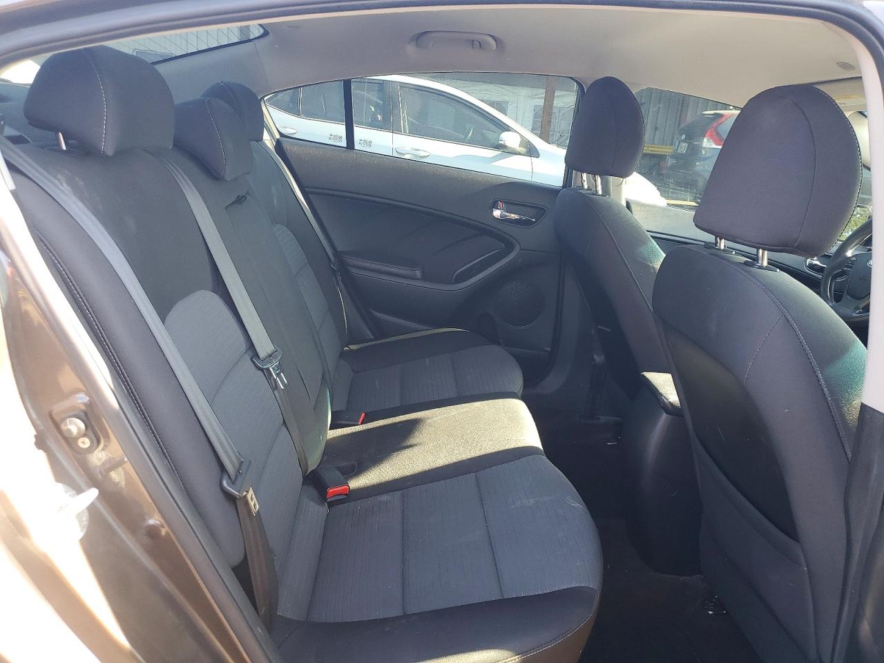 2015 Kia Forte Lx Brown vin: KNAFX4A61F5345515