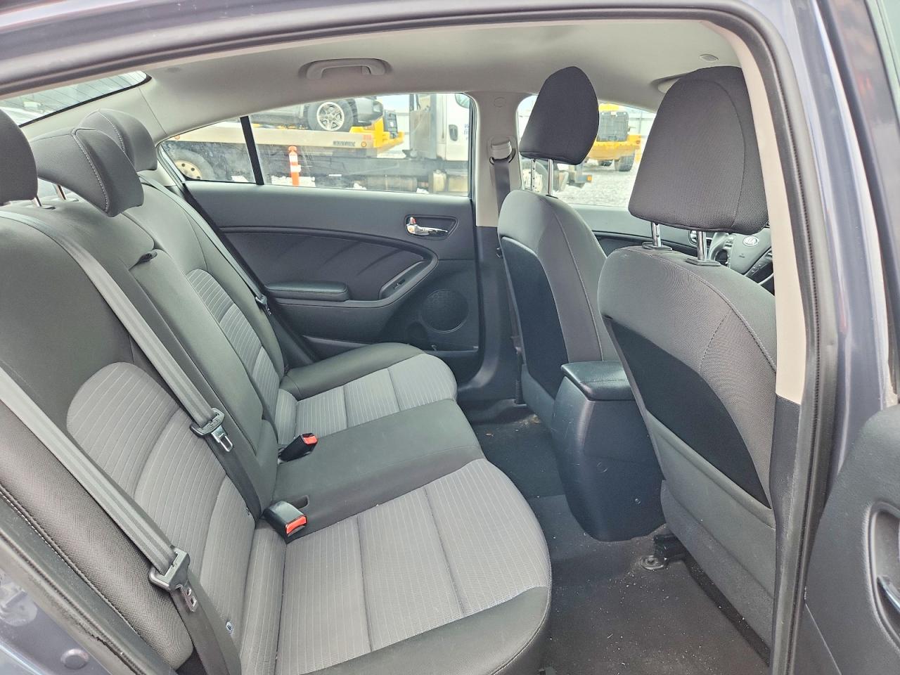 2015 Kia Forte Lx Gray vin: KNAFX4A61F5381088