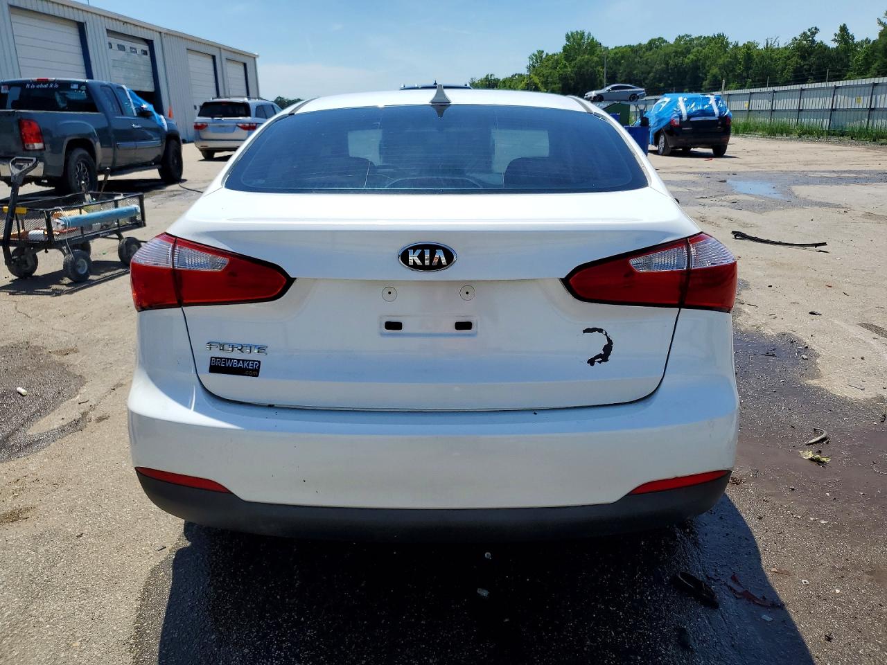 2015 Kia Forte Lx White vin: KNAFX4A61F5416390