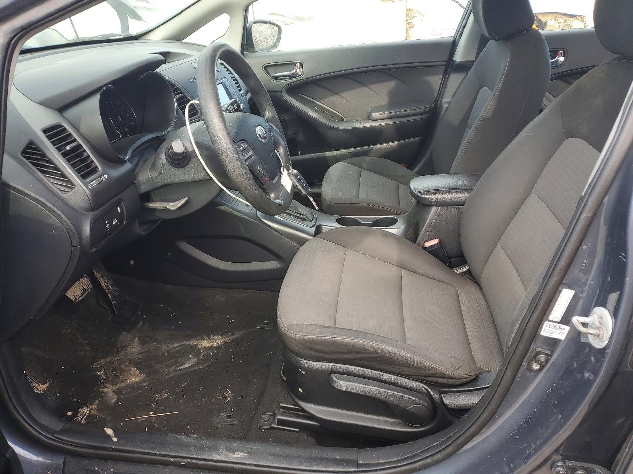 2016 Kia Forte Lx Серый vin: KNAFX4A61G5560216