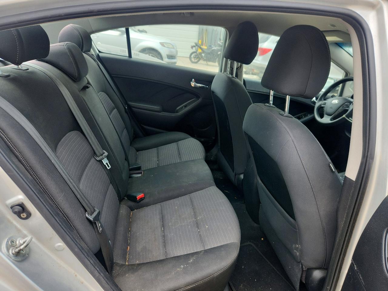 2014 Kia Forte Lx Silver vin: KNAFX4A62E5145659