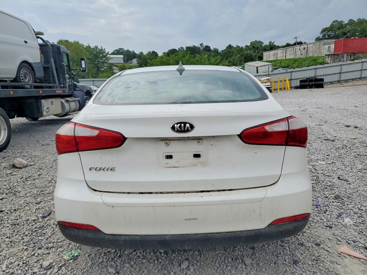 2015 Kia Forte Lx Белый vin: KNAFX4A62F5303046