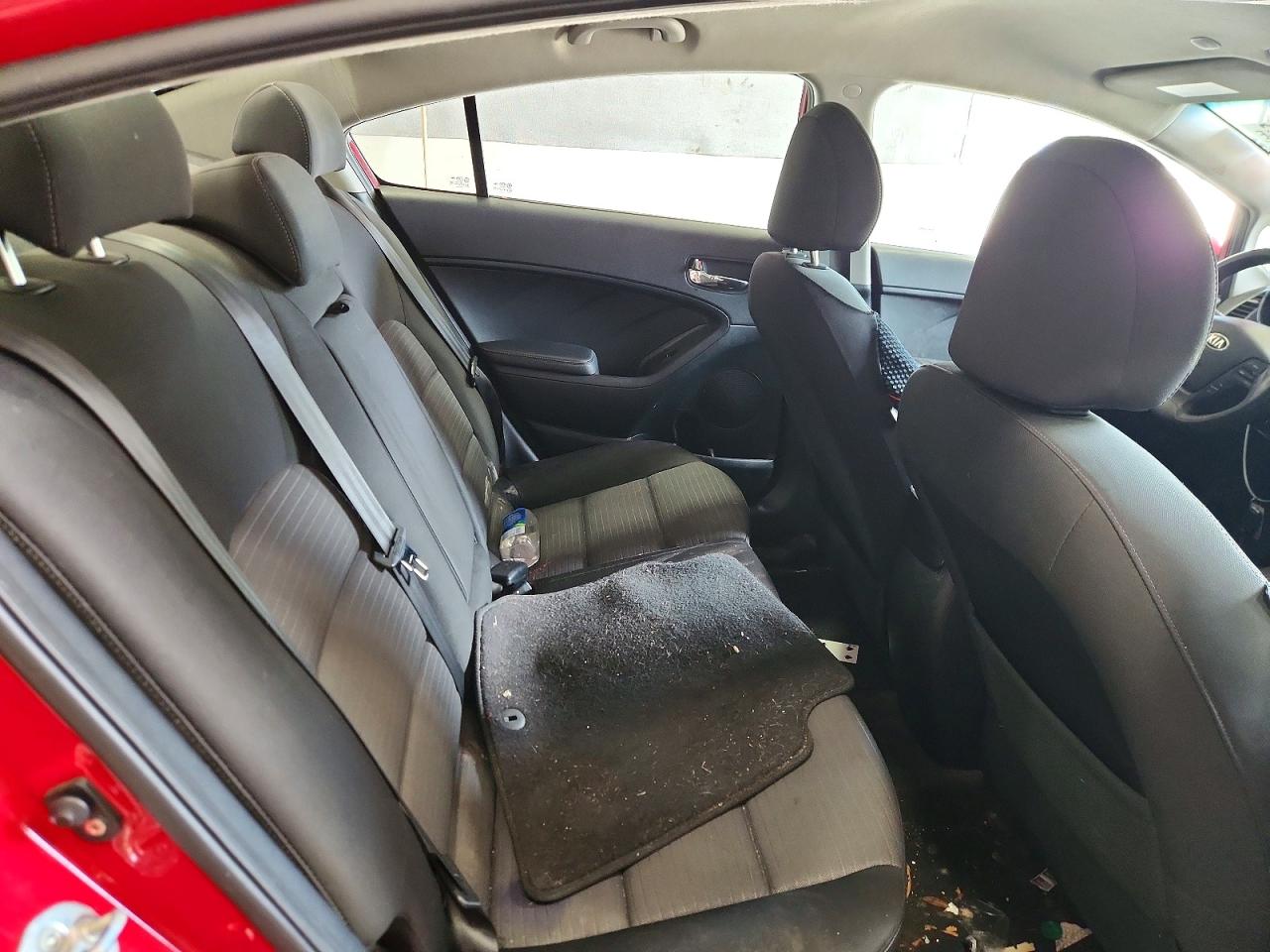 2015 Kia Forte Lx Red vin: KNAFX4A62F5367796