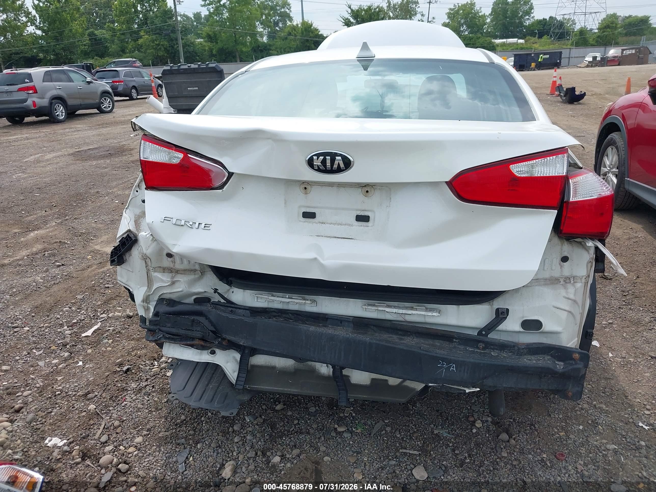 2015 Kia Forte Lx White vin: KNAFX4A62F5401719