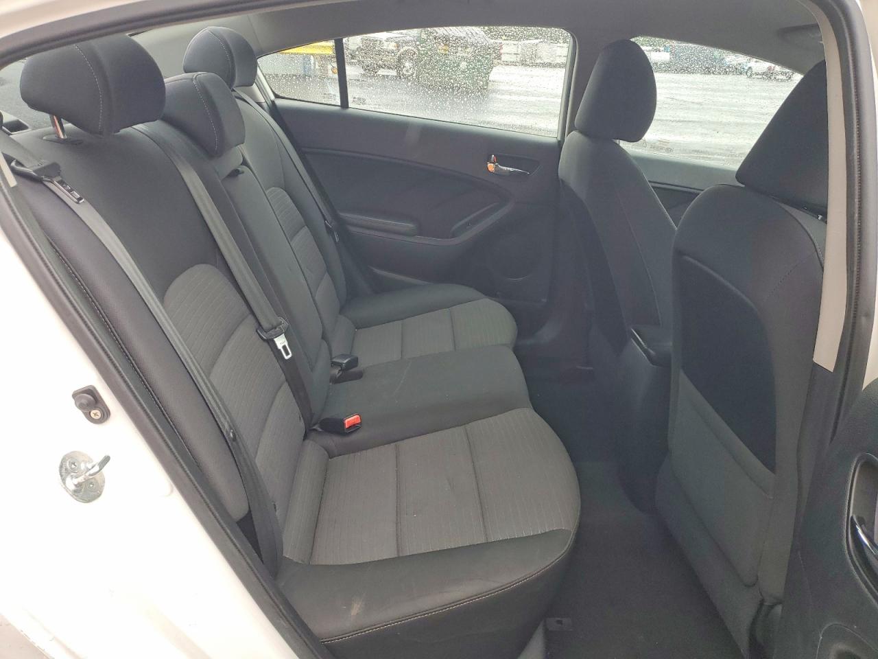 2014 Kia Forte Lx Белый vin: KNAFX4A63E5191632
