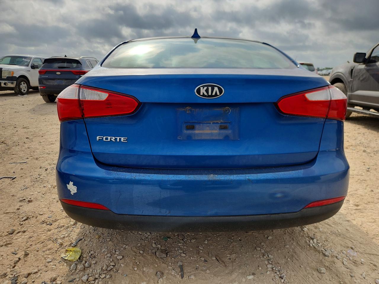 2015 Kia Forte Синий vin: KNAFX4A63F5321104