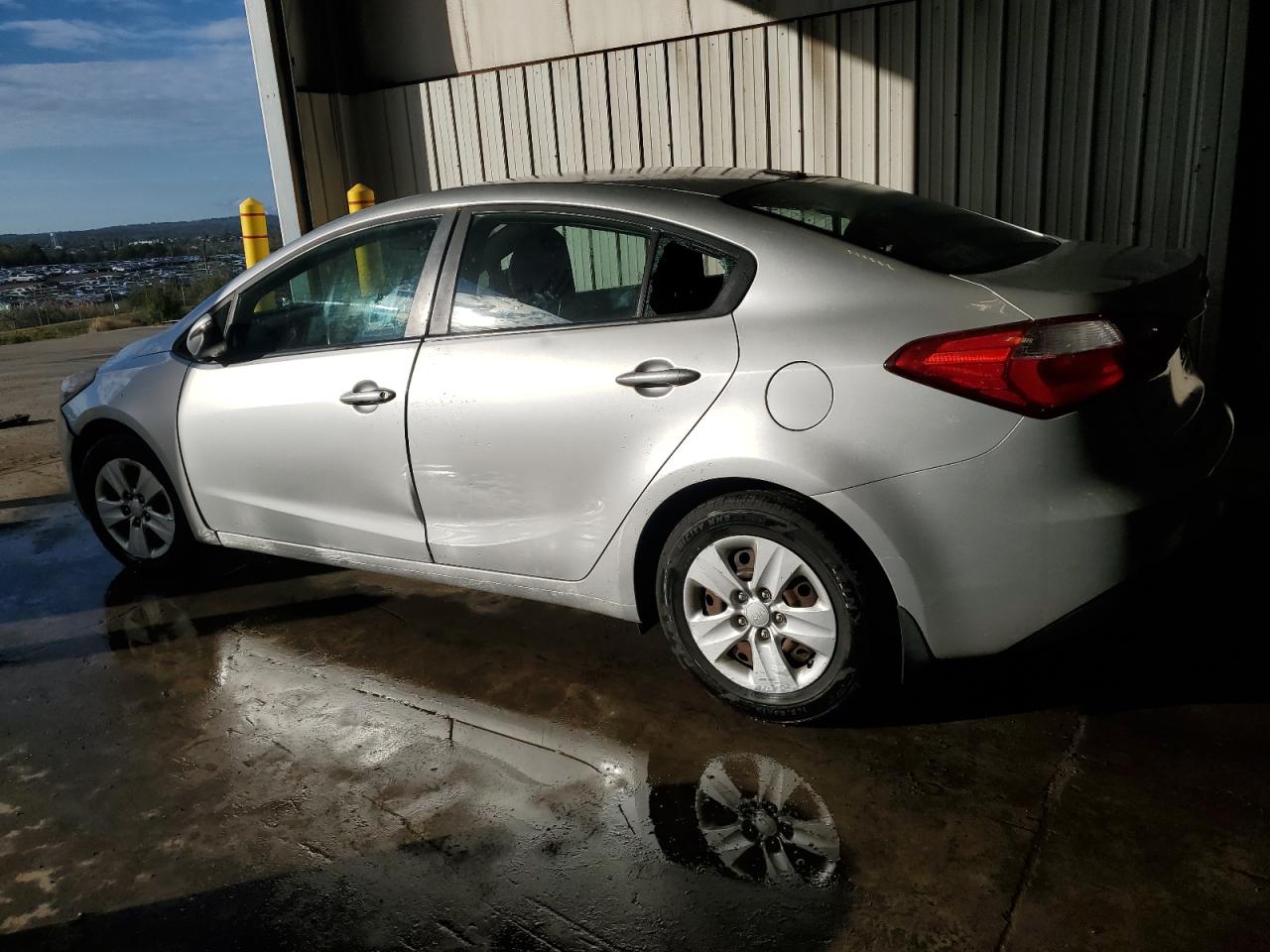 2015 Kia Forte Lx Серебряный vin: KNAFX4A63F5321457
