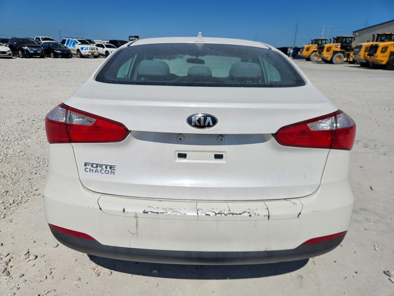 2015 Kia Forte Lx White vin: KNAFX4A63F5329140