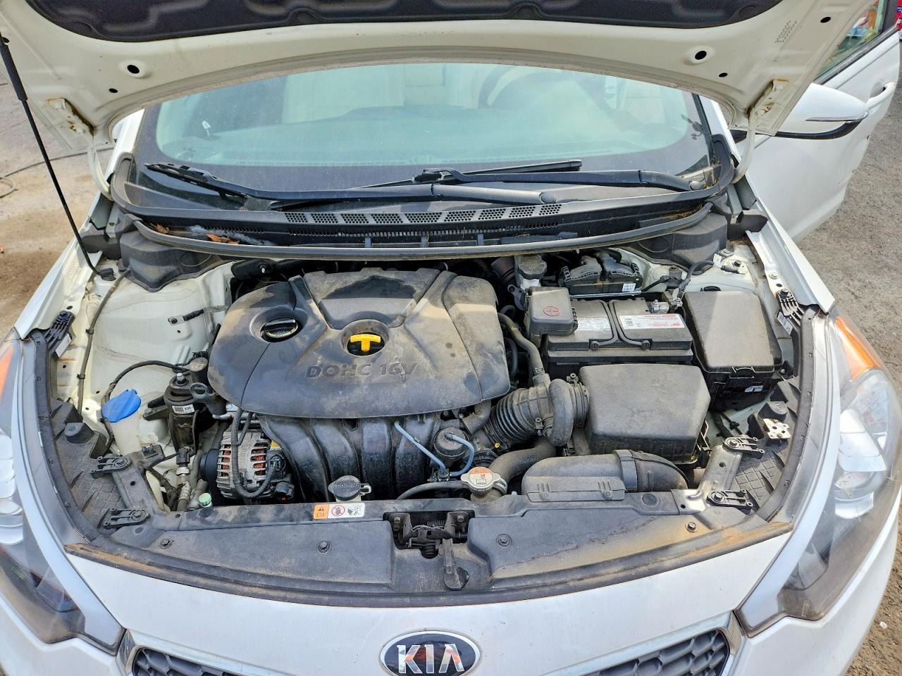 2016 Kia Forte Lx White vin: KNAFX4A63G5480688