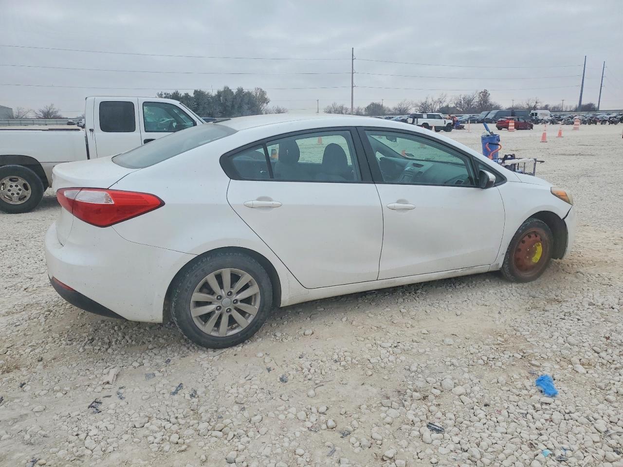 2014 Kia Forte Lx White vin: KNAFX4A64E5134890