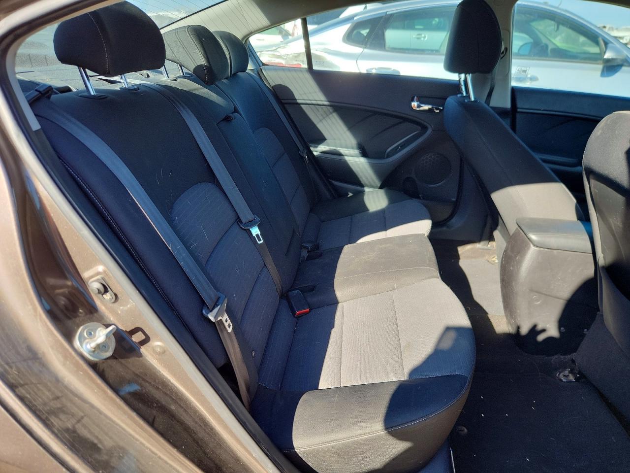 2014 Kia Forte Lx Серый vin: KNAFX4A64E5163919