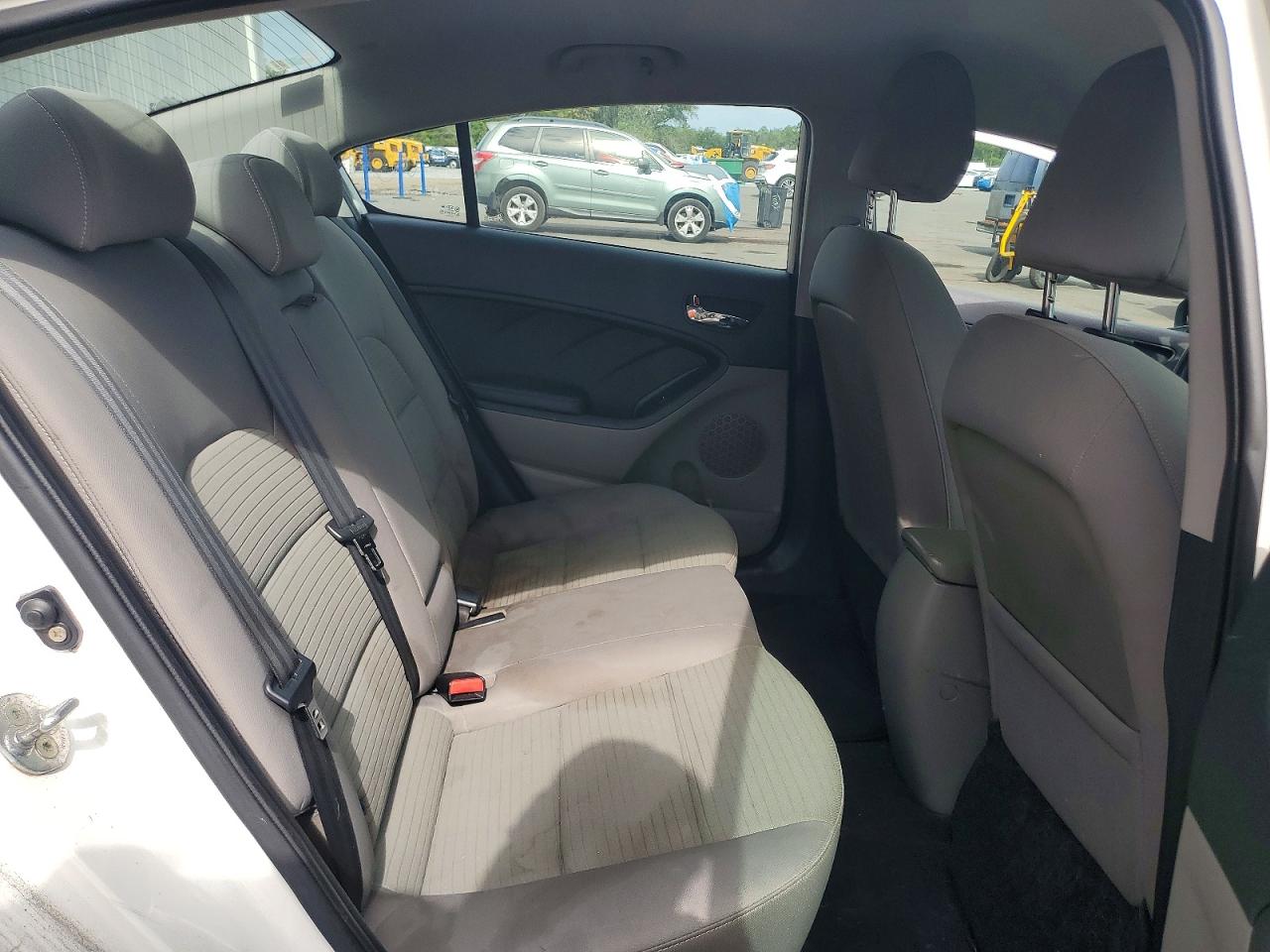 2015 Kia Forte Lx White vin: KNAFX4A64F5261558