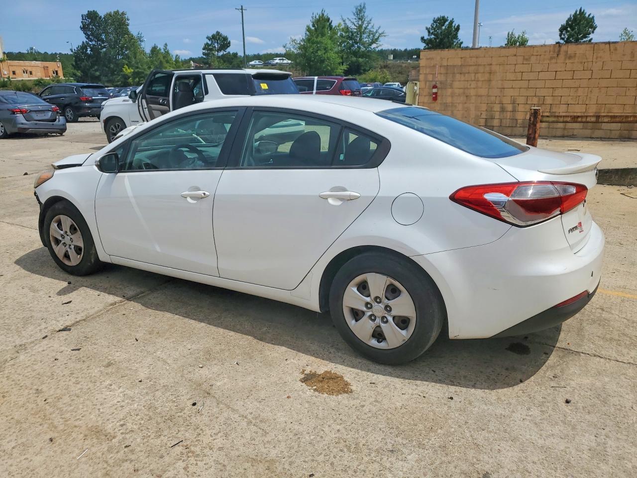 2015 Kia Forte Lx Белый vin: KNAFX4A64F5372837