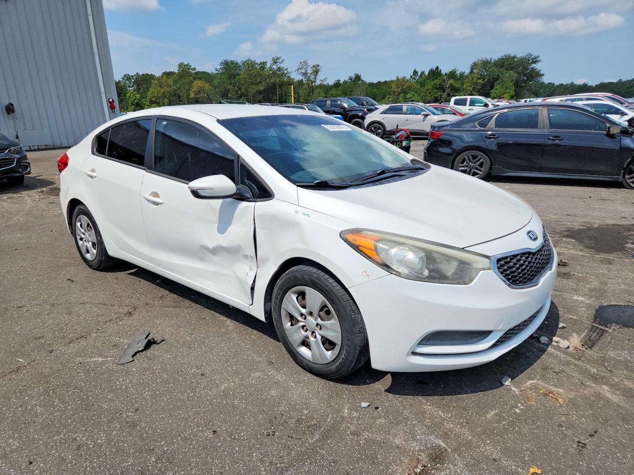 2015 Kia Forte Lx White vin: KNAFX4A64F5406565