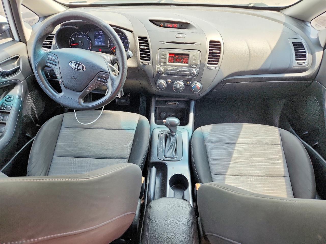 2015 Kia Forte Lx White vin: KNAFX4A64F5406565
