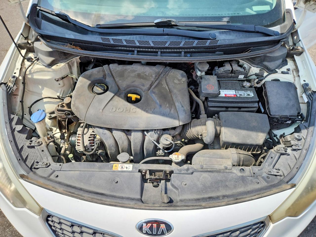 2015 Kia Forte Lx White vin: KNAFX4A64F5406565
