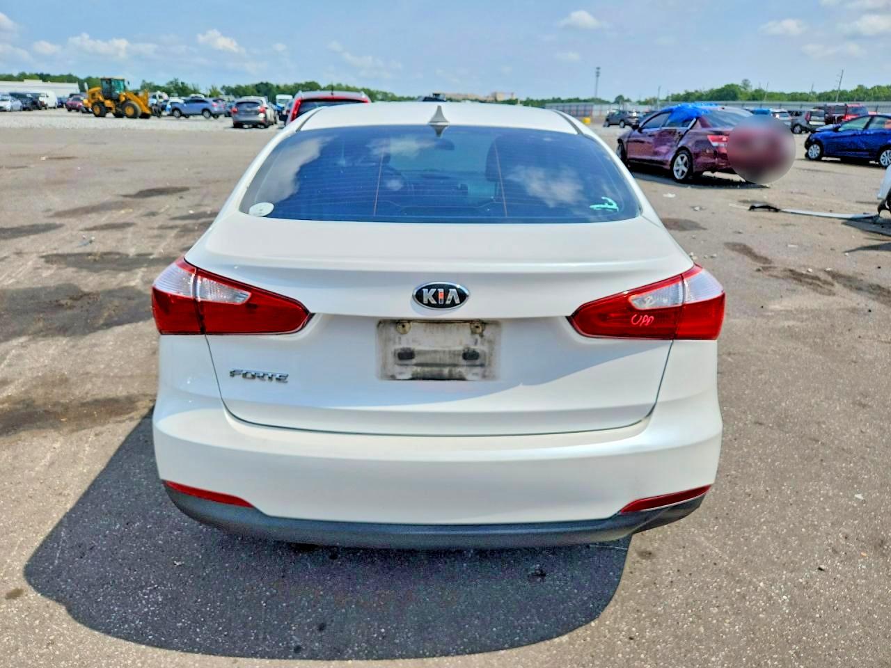 2015 Kia Forte Lx White vin: KNAFX4A64F5406565