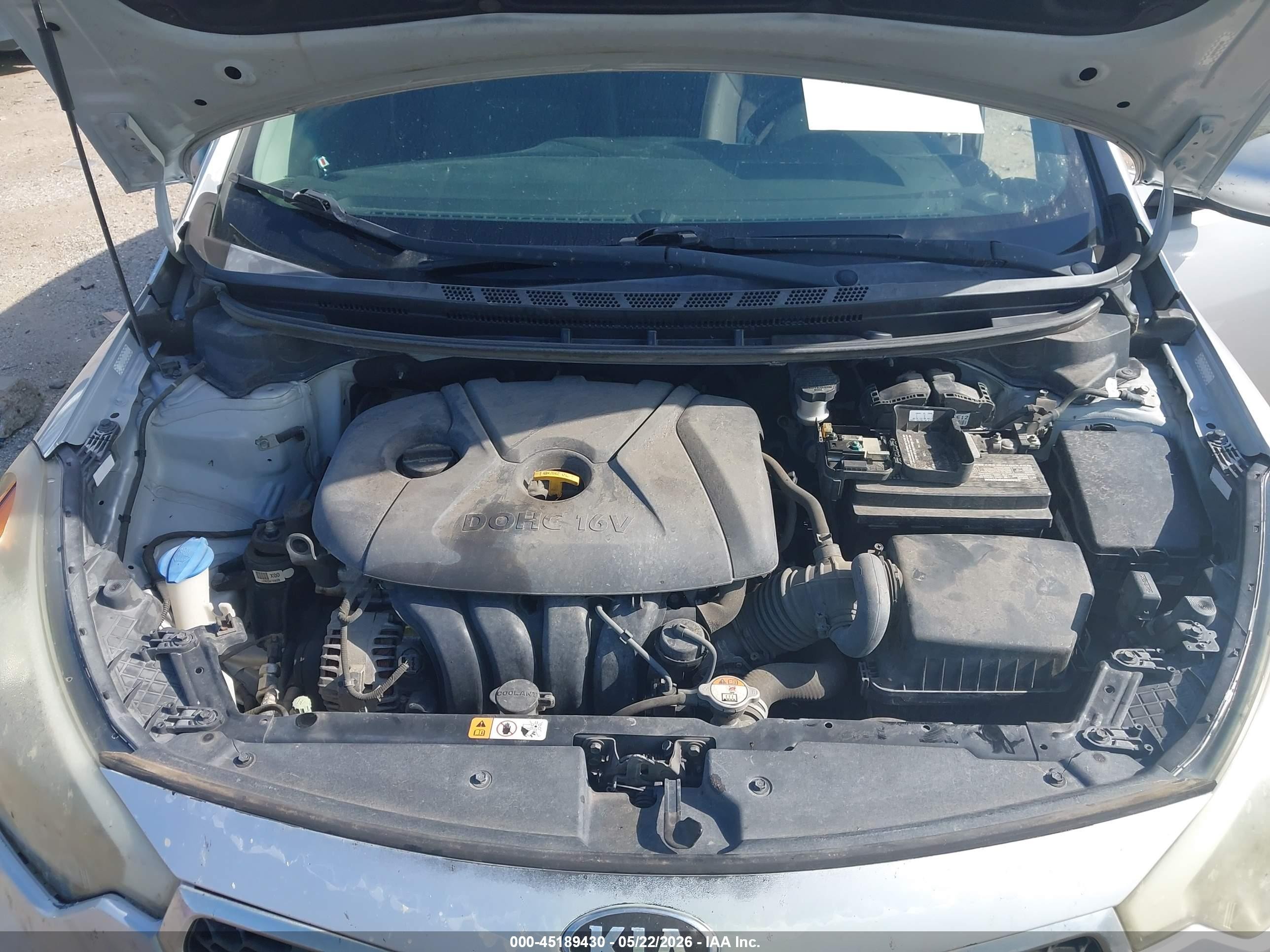 2016 Kia Forte Lx Silver vin: KNAFX4A64G5608775