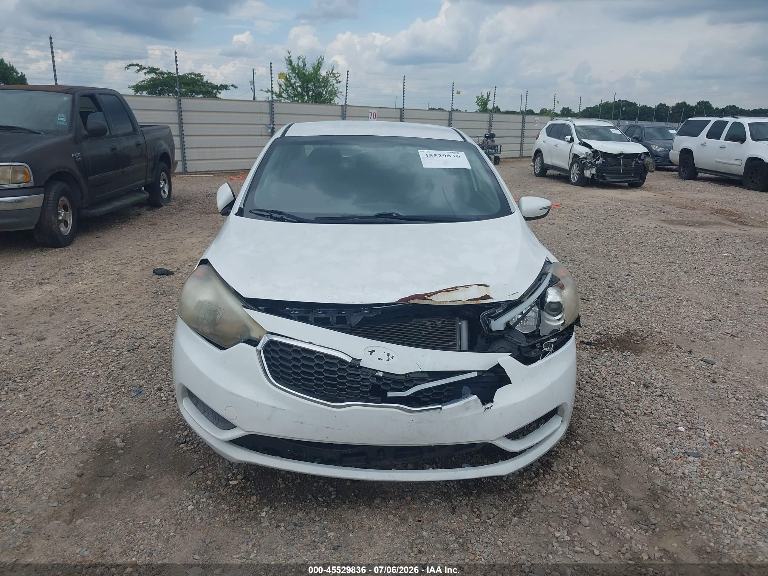 2015 Kia Forte Lx White vin: KNAFX4A65F5352452