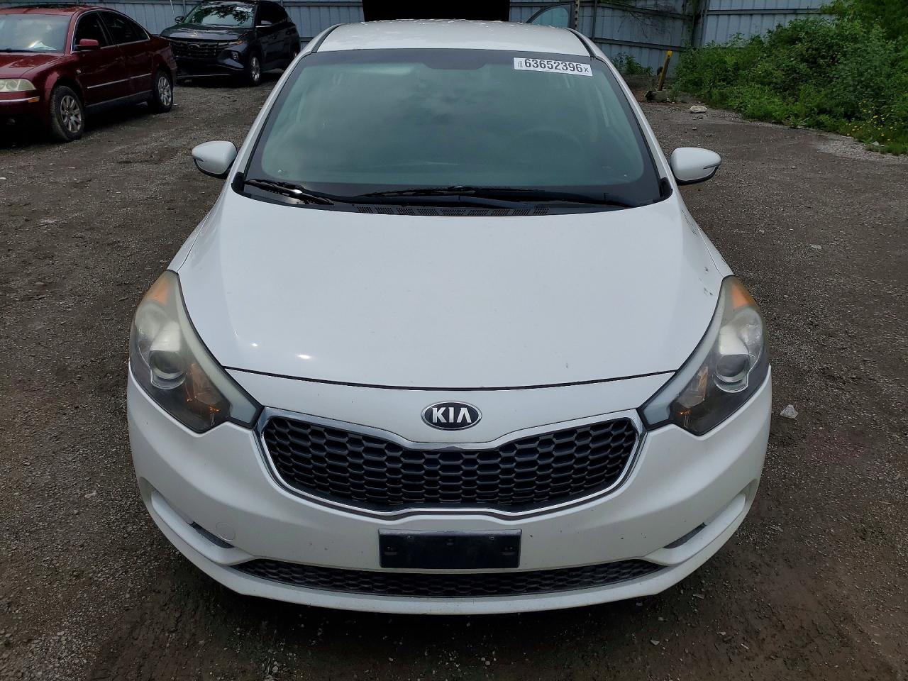2015 Kia Forte Lx White vin: KNAFX4A65F5435752
