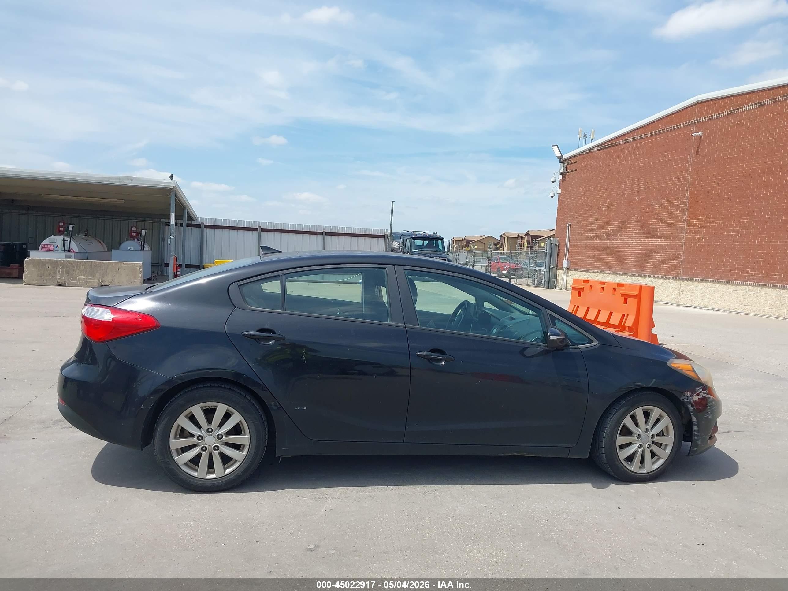 2016 Kia Forte Lx Черный vin: KNAFX4A65G5590559