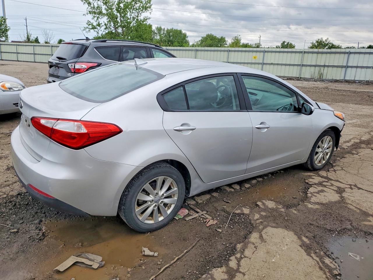 2014 Kia Forte Lx Silver vin: KNAFX4A66E5063322
