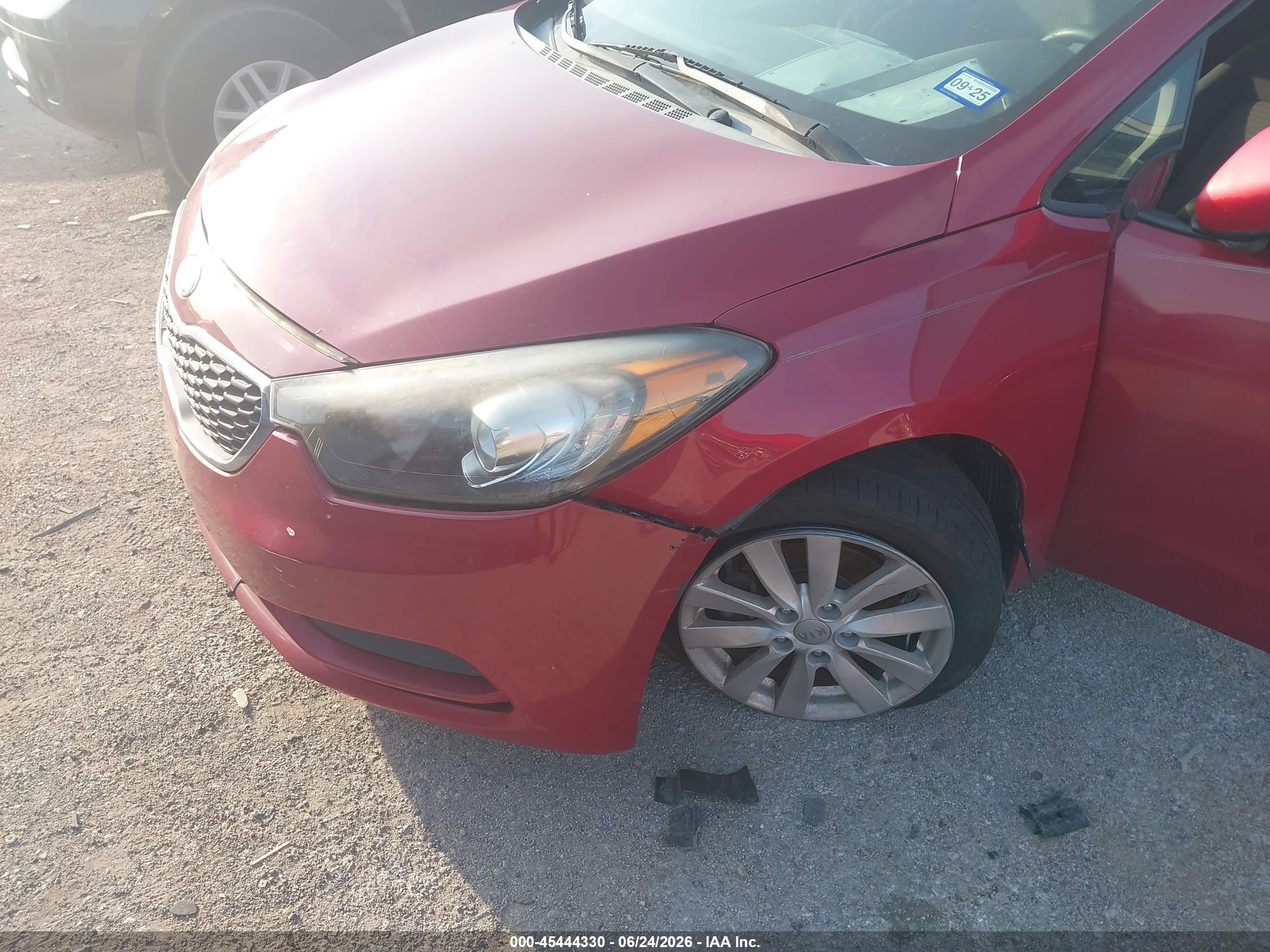 2014 Kia Forte Lx Red vin: KNAFX4A66E5134115