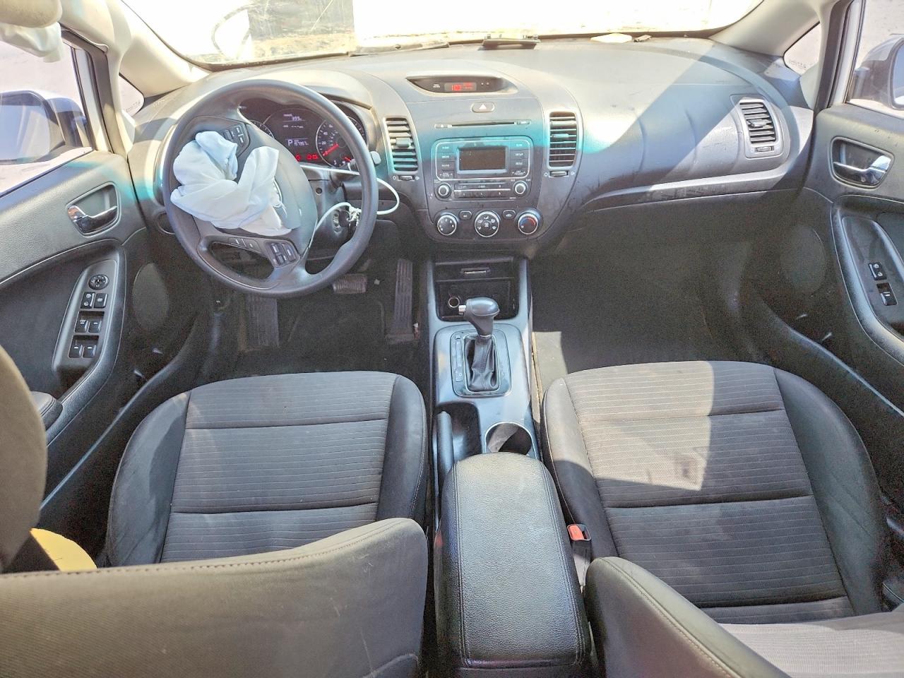 2014 Kia Forte Lx White vin: KNAFX4A66E5206978