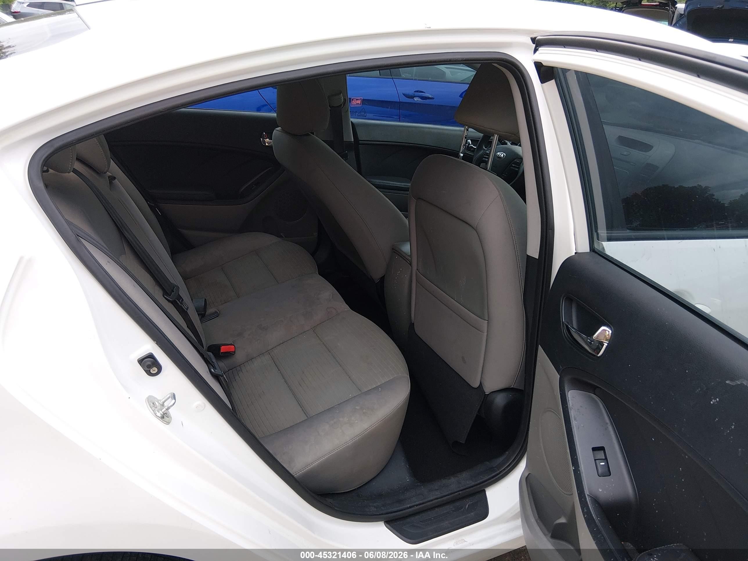 2014 Kia Forte Lx White vin: KNAFX4A66E5209203