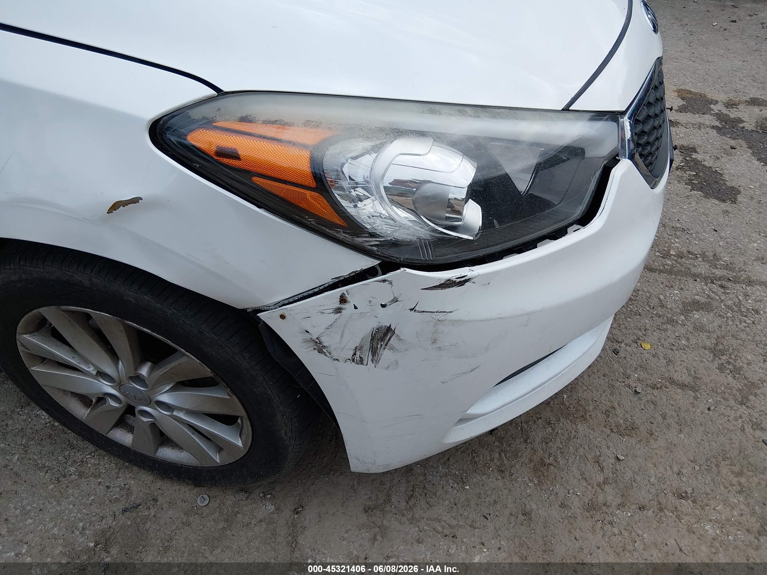 2014 Kia Forte Lx White vin: KNAFX4A66E5209203