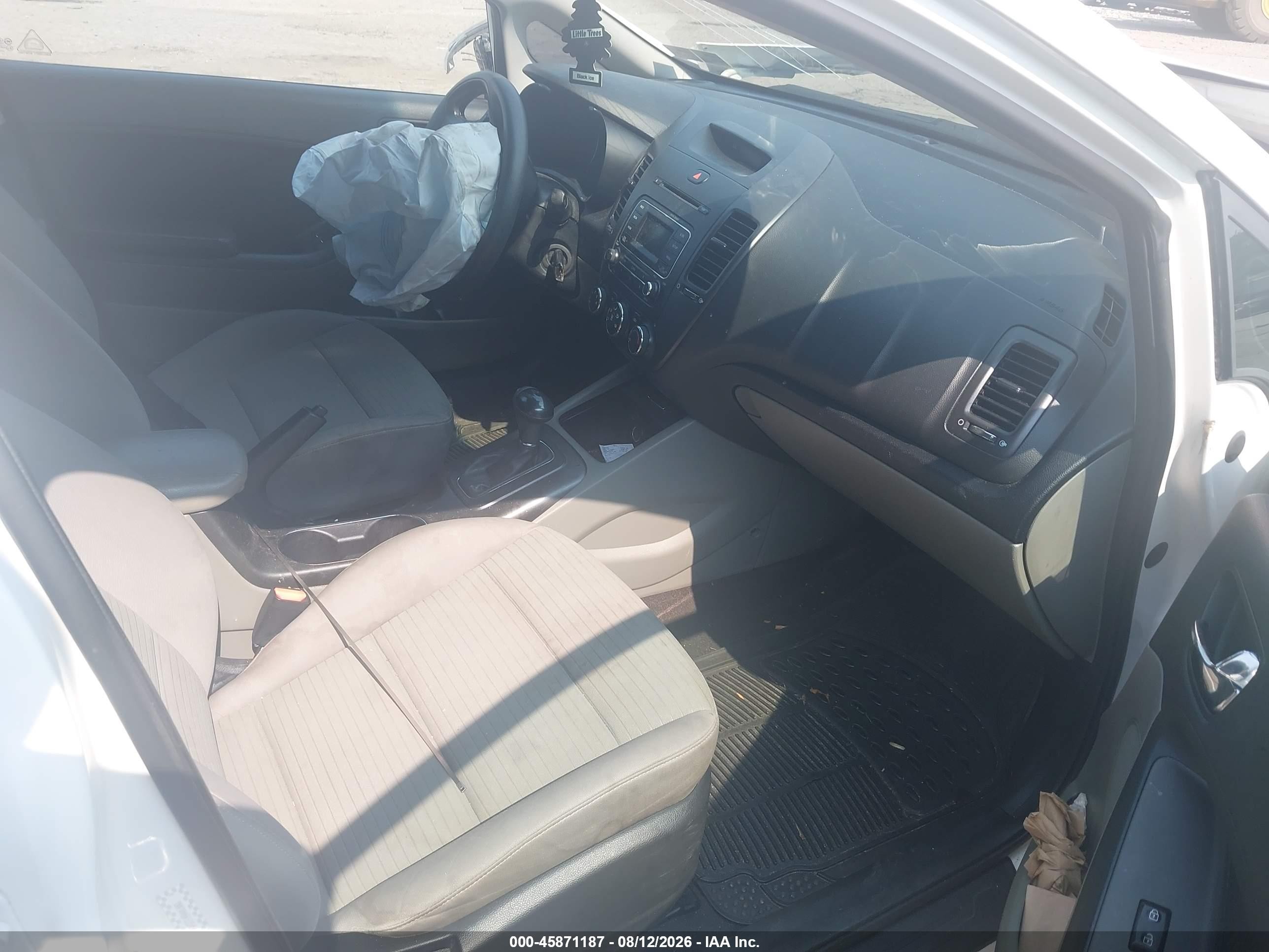 2015 Kia Forte Lx White vin: KNAFX4A66F5325454