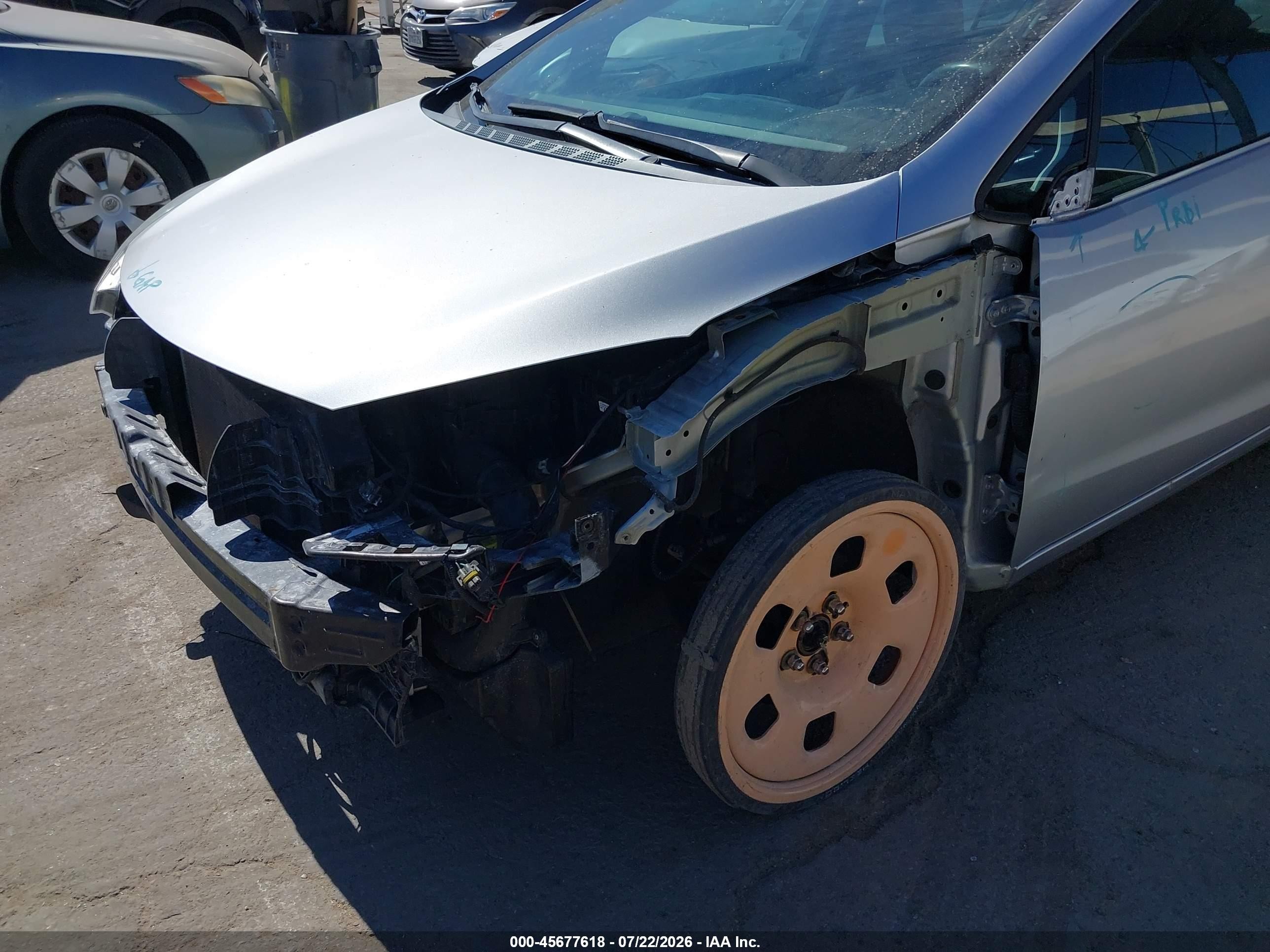 2015 Kia Forte Lx Silver vin: KNAFX4A66F5422265