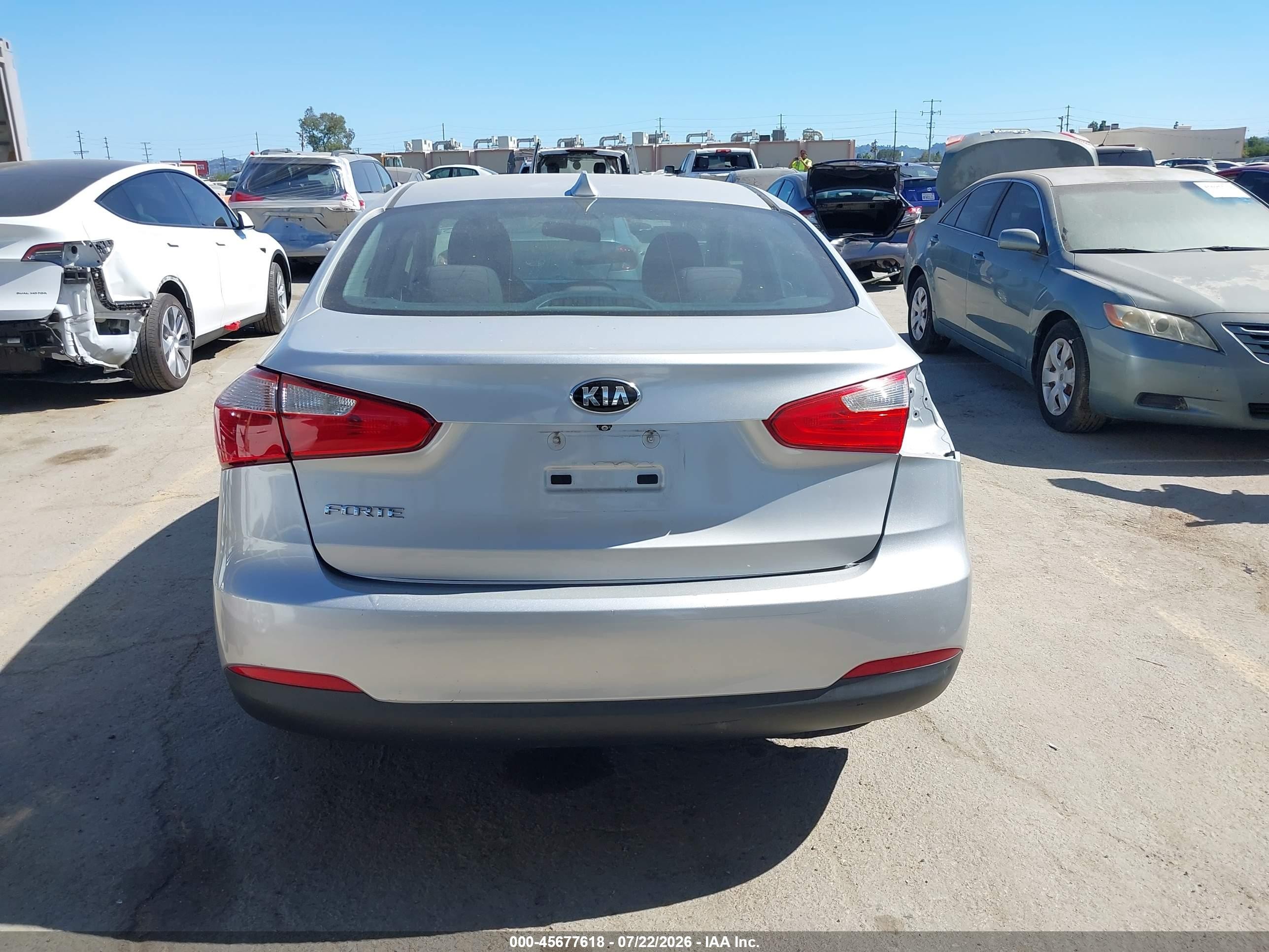 2015 Kia Forte Lx Silver vin: KNAFX4A66F5422265