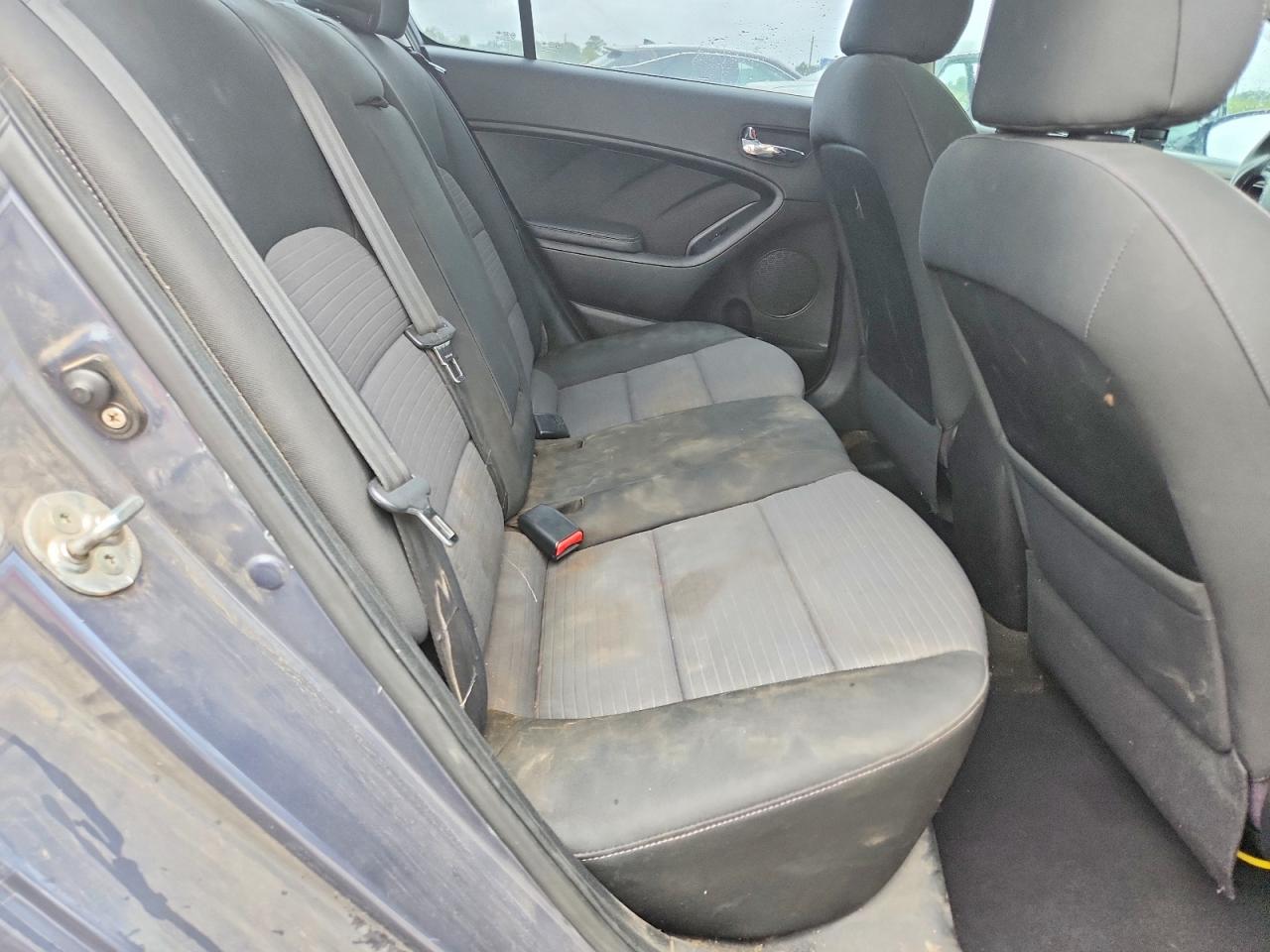 2014 Kia Forte Lx Blue vin: KNAFX4A67E5079674