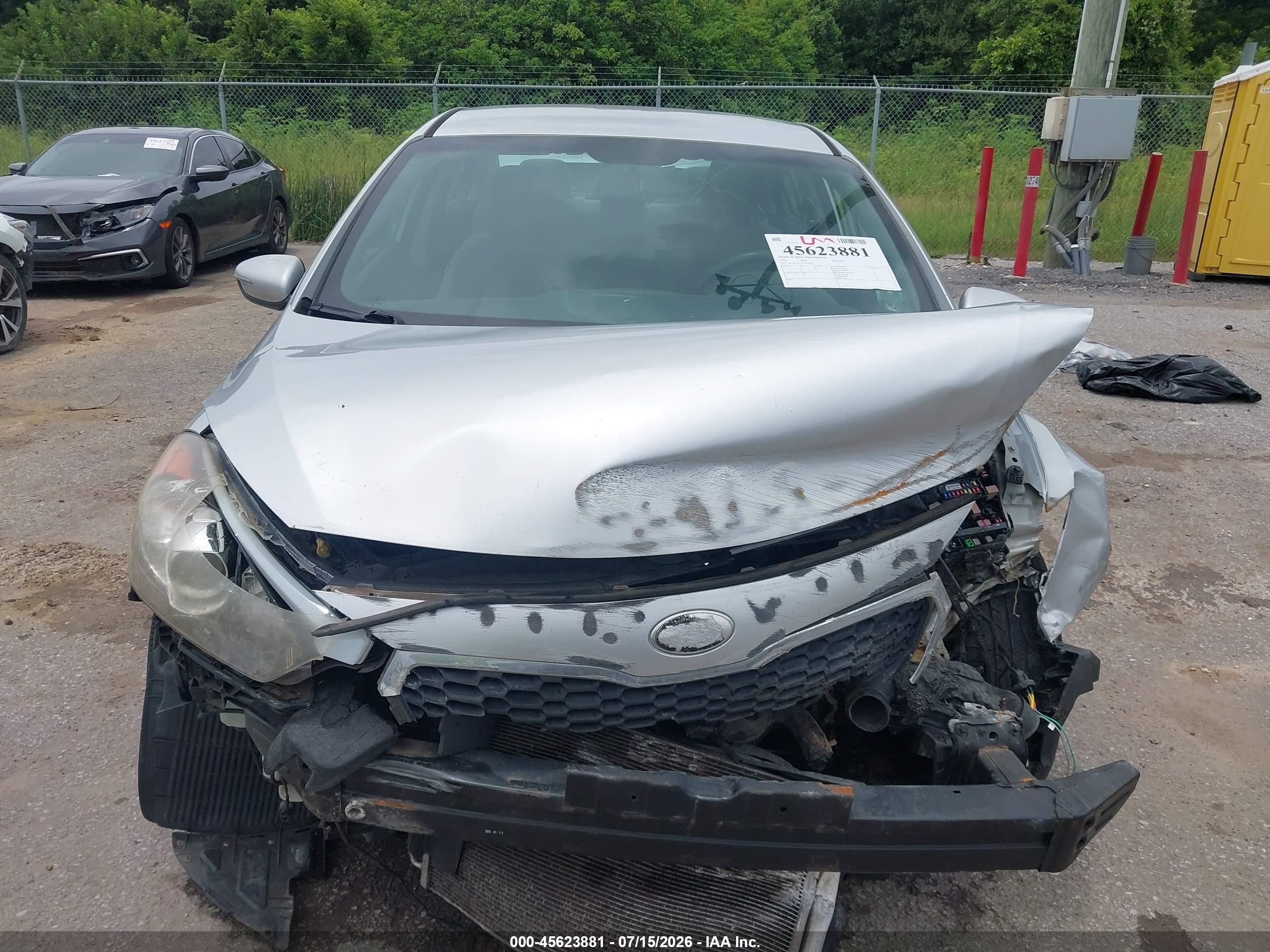 2014 Kia Forte Lx Silver vin: KNAFX4A67E5125990