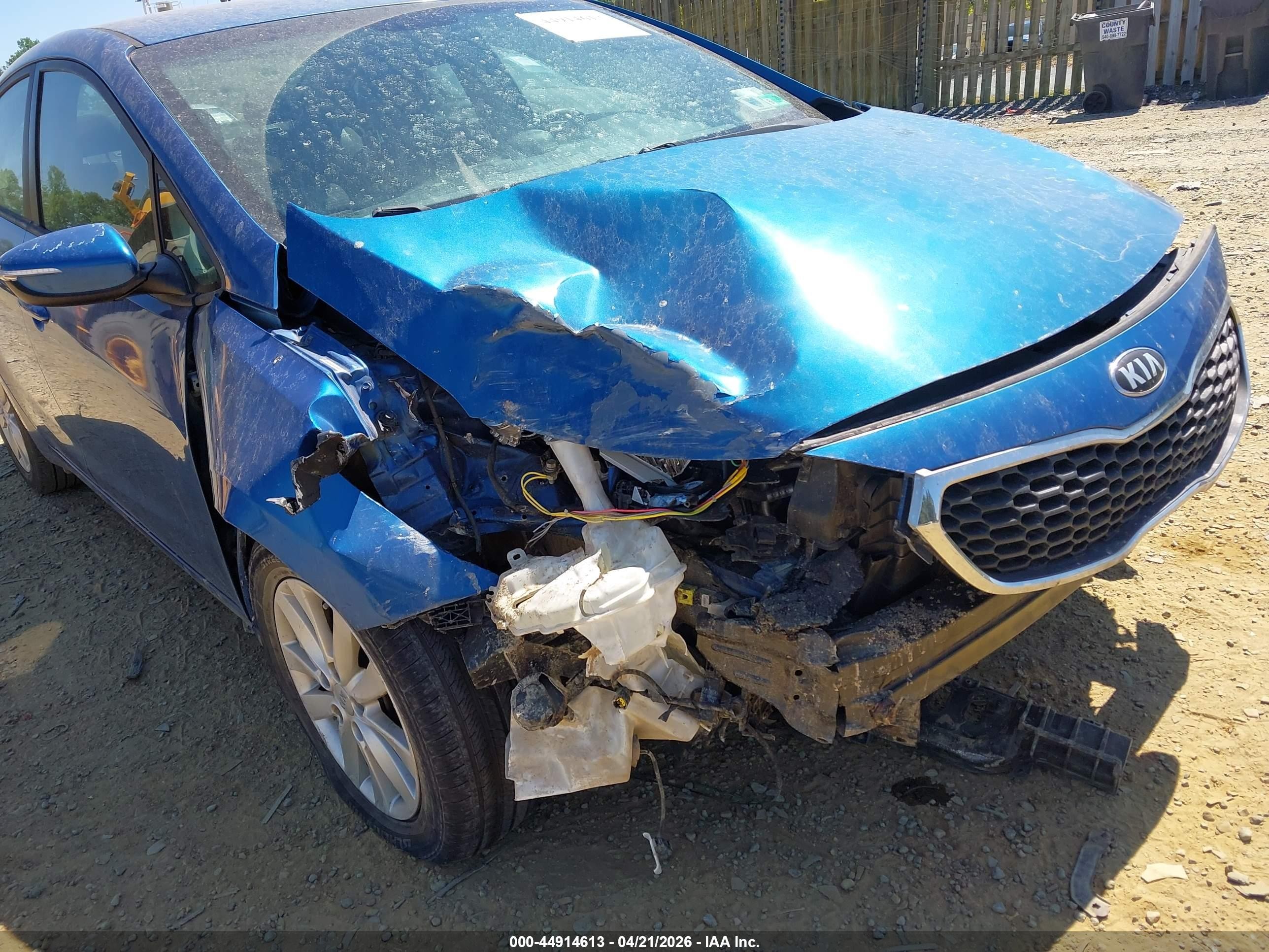 2015 Kia Forte Lx Blue vin: KNAFX4A67F5298538