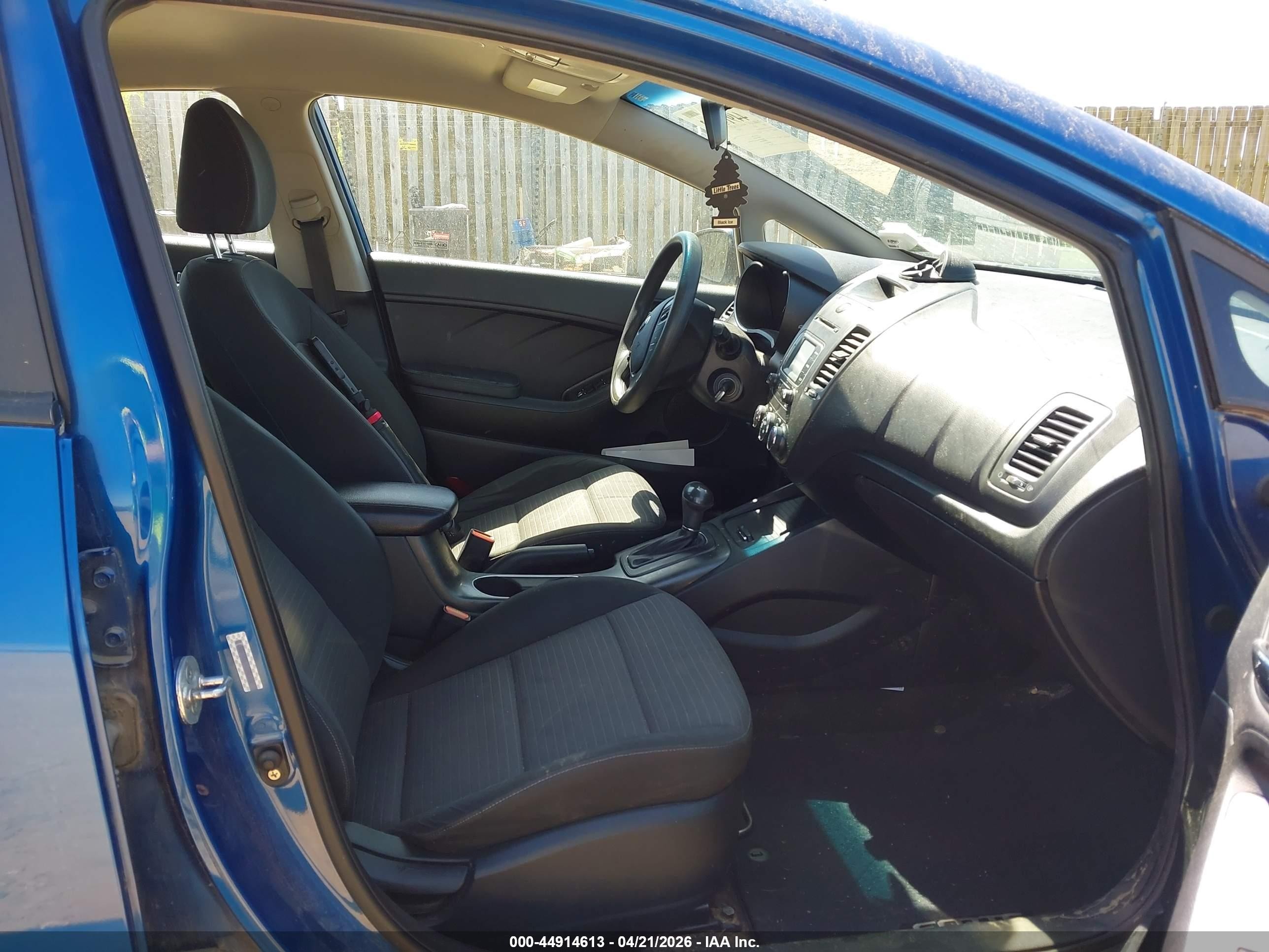 2015 Kia Forte Lx Blue vin: KNAFX4A67F5298538