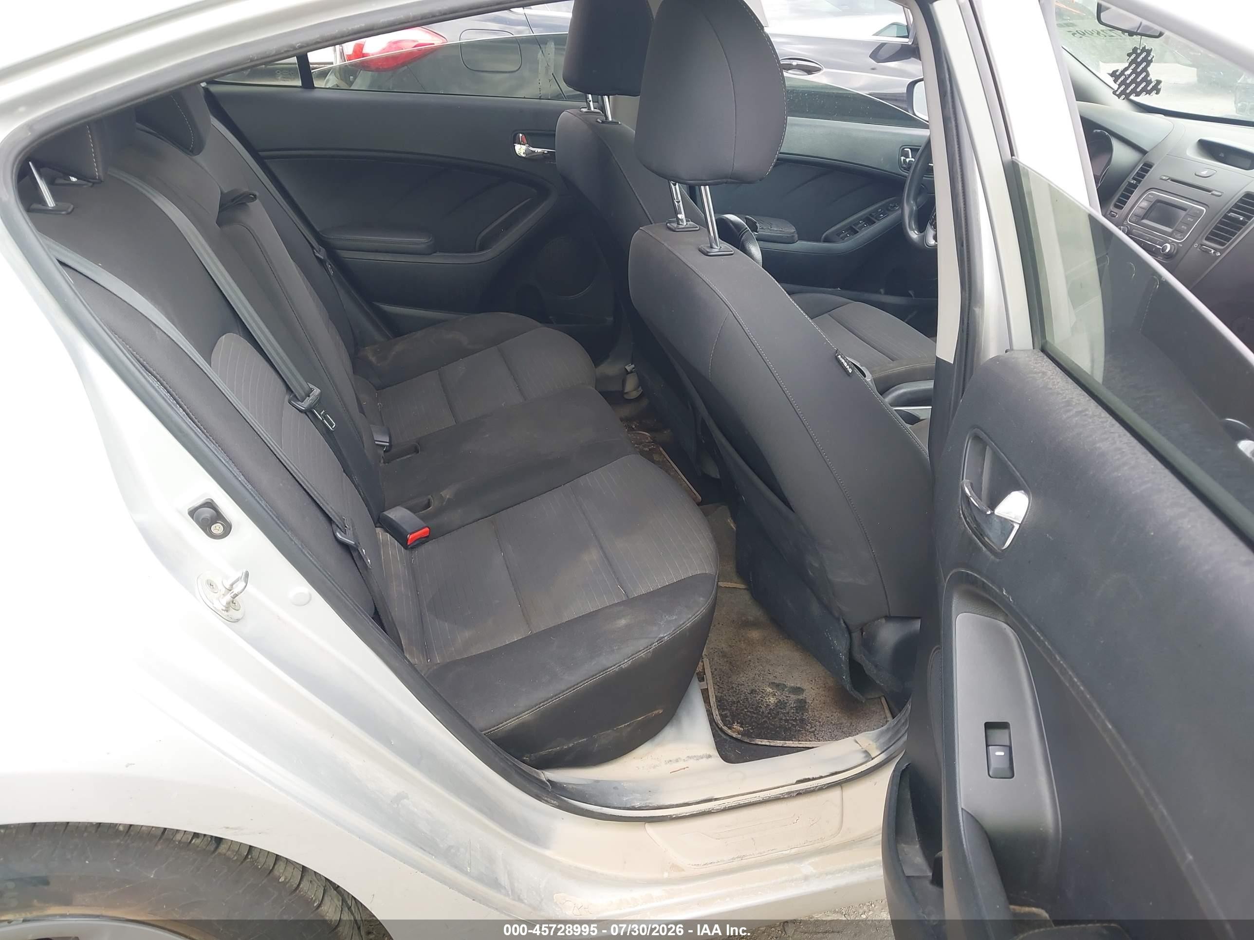 2015 Kia Forte Lx Silver vin: KNAFX4A67F5330467