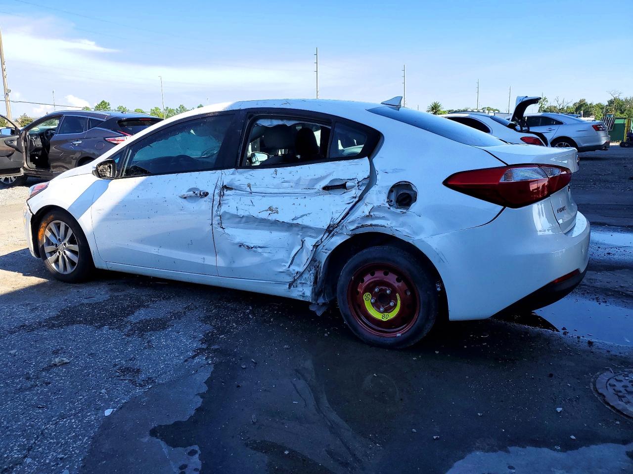 2015 Kia Forte Lx White vin: KNAFX4A67F5382813