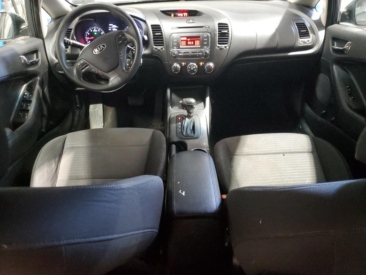 2015 Kia Forte Lx Blue vin: KNAFX4A67F5423148 Damage: Right Front Seat Cushion, Burn Hole, 1/2 To 1 Inch