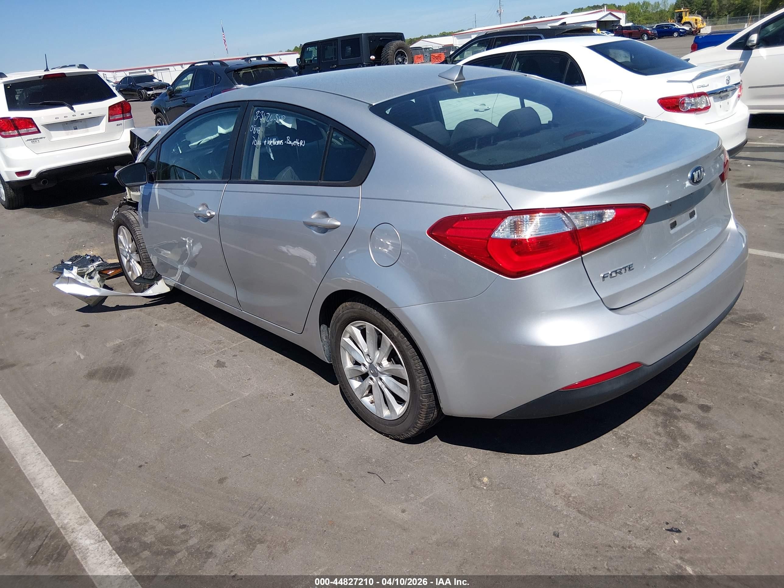 2014 Kia Forte Lx Silver vin: KNAFX4A68E5079313