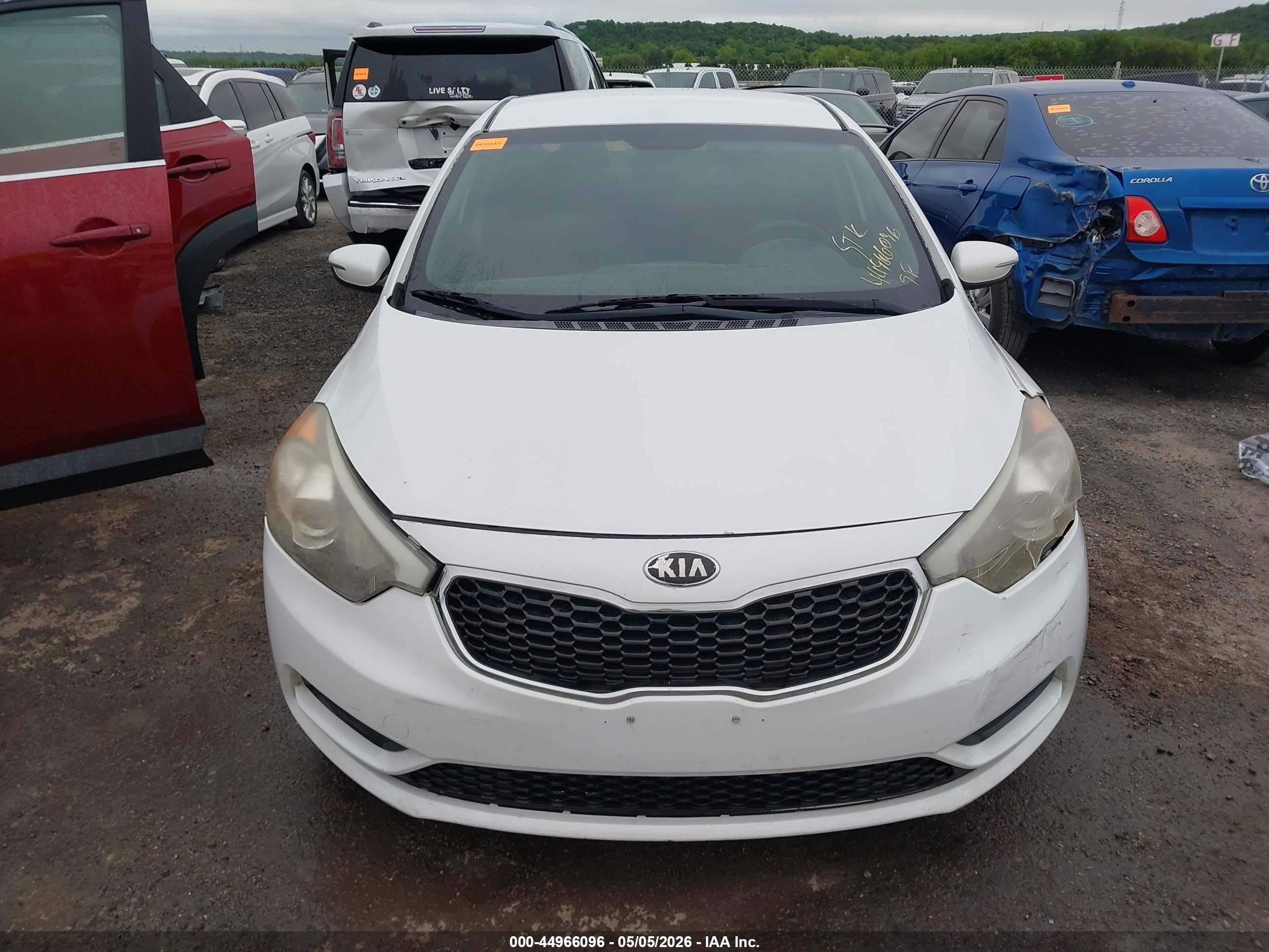2014 Kia Forte Lx White vin: KNAFX4A68E5115646